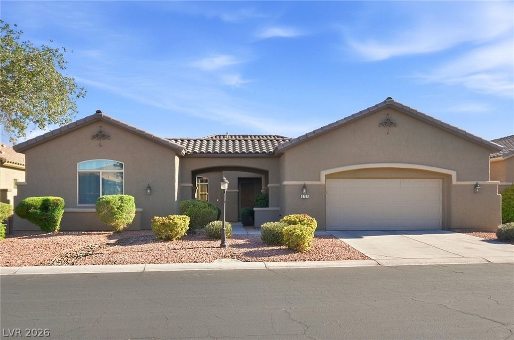 5707 Golden Leaf Avenue, Las Vegas, NV 89122