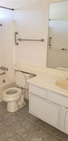 2638 Mangrove Way, Riverside, CA 92506