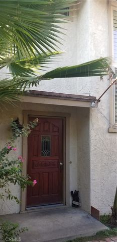 2638 Mangrove Way, Riverside, CA 92506