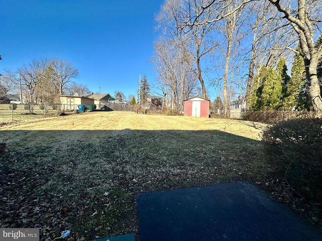 201 EMERALD LN, Media, PA 19063