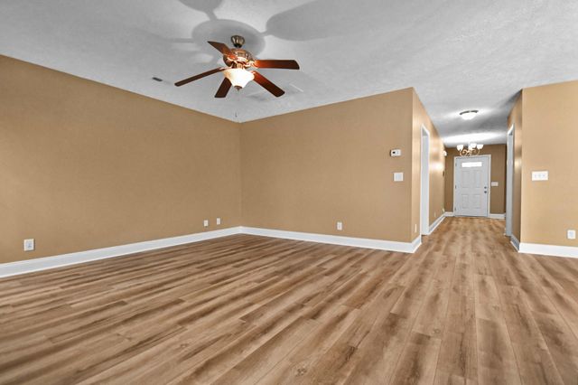 535 Falkland Circle, Clarksville, TN 37042