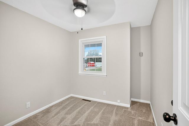 404 S Patricia Avenue, Nixa, MO 65714