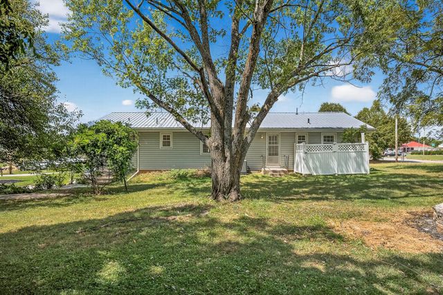 404 S Patricia Avenue, Nixa, MO 65714