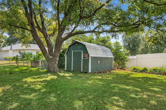 404 S Patricia Avenue, Nixa, MO 65714