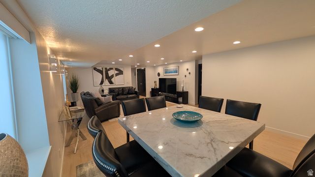 326 APRICOT GRV, Kaysville, UT 84037