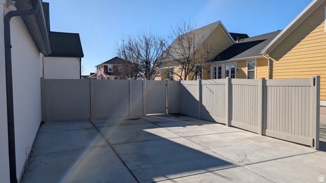 326 APRICOT GRV, Kaysville, UT 84037
