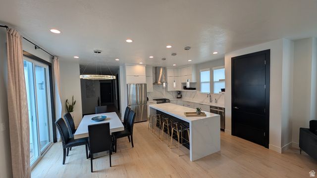 326 APRICOT GRV, Kaysville, UT 84037