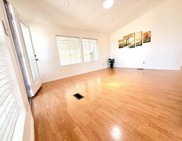 200 Ford Road, San Jose, CA 95138