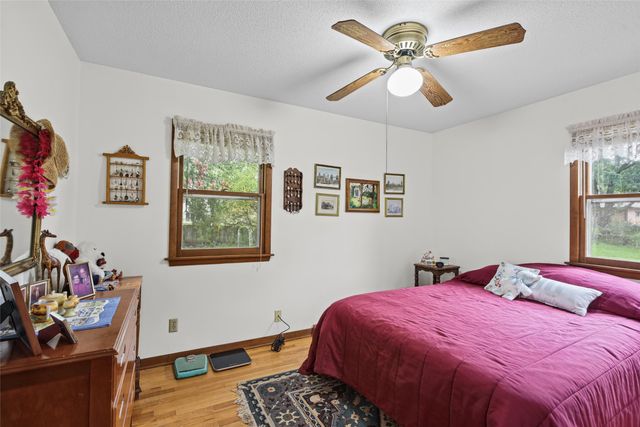 371 N Hickory Boulevard, Pleasant Hill, IA 50327