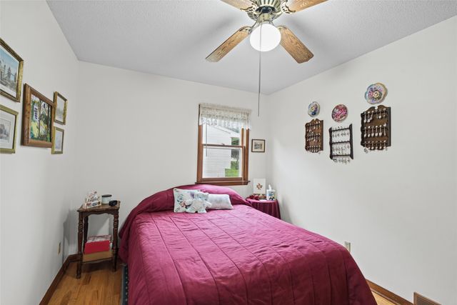 371 N Hickory Boulevard, Pleasant Hill, IA 50327