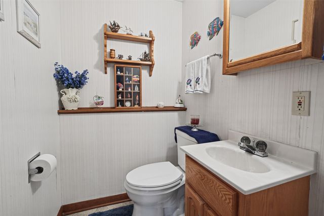 371 N Hickory Boulevard, Pleasant Hill, IA 50327