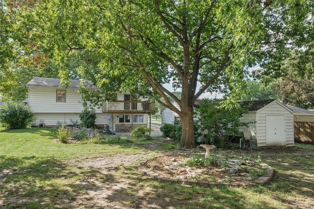 371 N Hickory Boulevard, Pleasant Hill, IA 50327