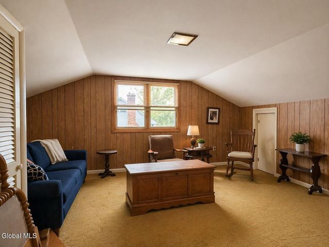 17 Plaid Place, Clifton Park, NY 12065