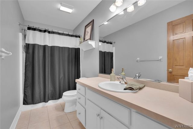 153 Nathans Trail, Lancaster, NY 14086