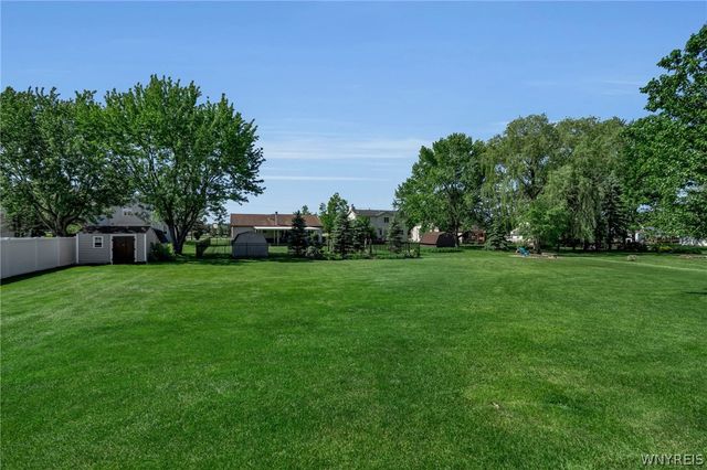 153 Nathans Trail, Lancaster, NY 14086