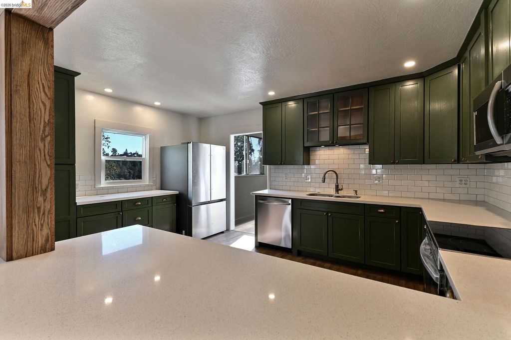 40 Upper Sunset Dr, Sonora, CA 95370