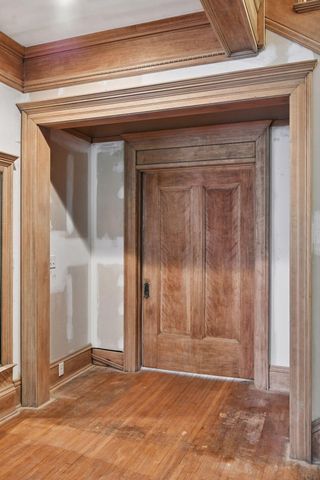 1820 Colfax Avenue S, Minneapolis, MN 55403