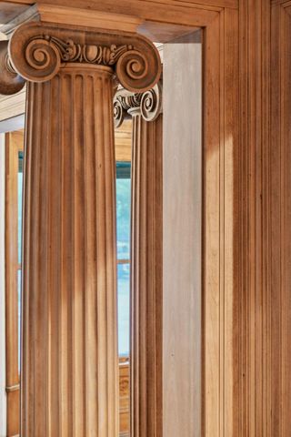 1820 Colfax Avenue S, Minneapolis, MN 55403