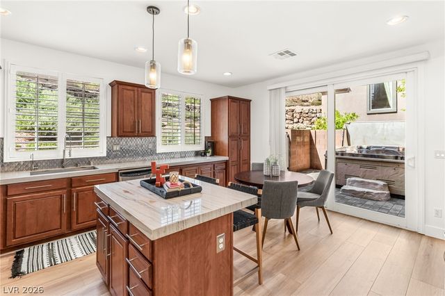 11392 Corsica Mist Avenue, Las Vegas, NV 89135
