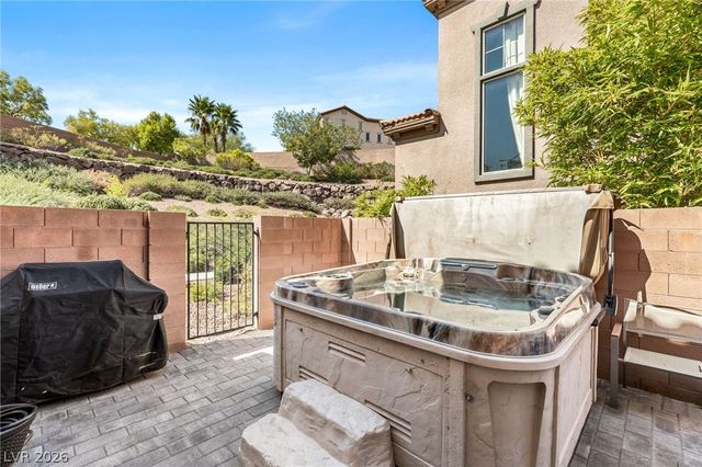 11392 Corsica Mist Avenue, Las Vegas, NV 89135