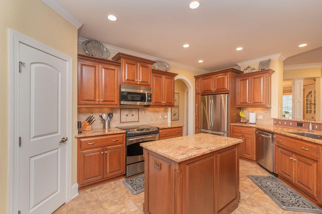 2527 Cardigan Dr, Aiken, SC 29803