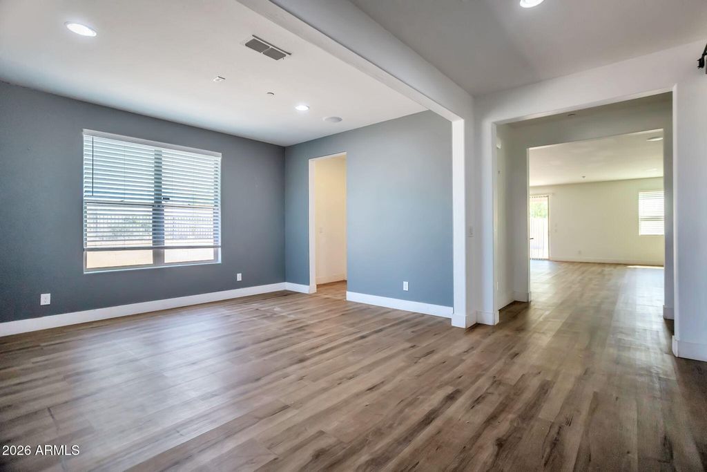 3705 S 105TH Drive, Tolleson, AZ 85353 — photo 5