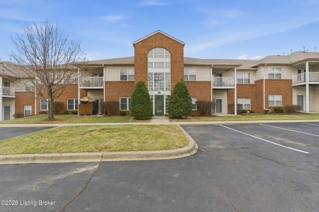 9502 Magnolia Ridge Dr 101, Louisville, KY 40291