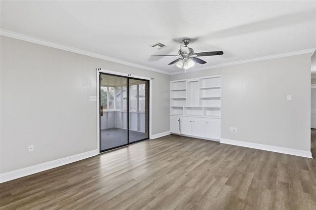 111 Lauren Lane, Sulphur, LA 70663