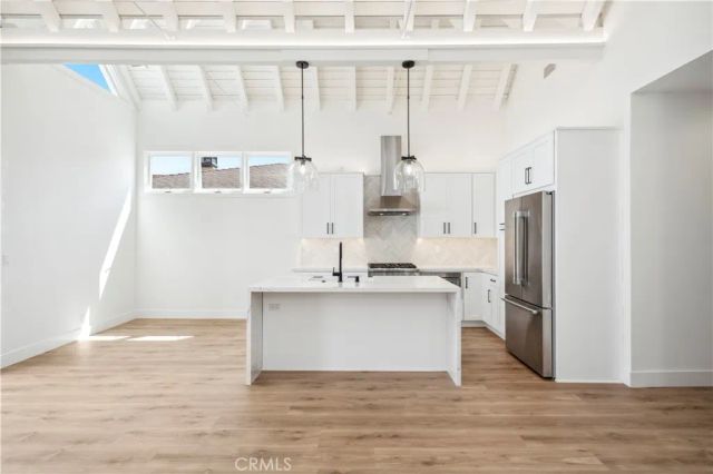 439 Carnation Avenue, Corona Del Mar, CA 92625