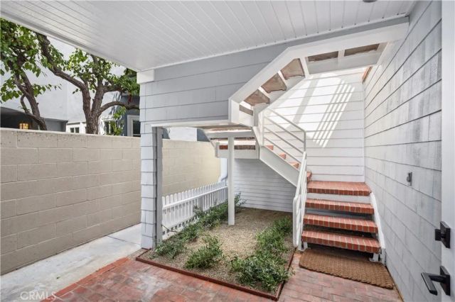 439 Carnation Avenue, Corona Del Mar, CA 92625