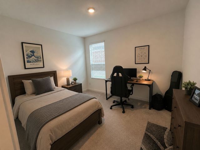14184 hammersmith Street, Pilot Point, TX 76258