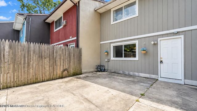 1207 Washington Avenue, Asbury Park, NJ 07712