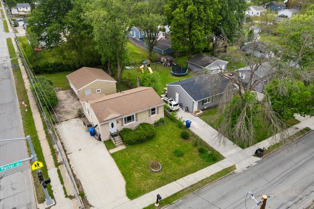 439 E Porter Avenue, Des Moines, IA 50315