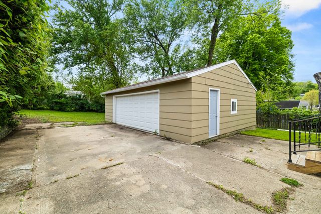 439 E Porter Avenue, Des Moines, IA 50315