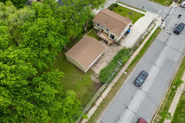 439 E Porter Avenue, Des Moines, IA 50315