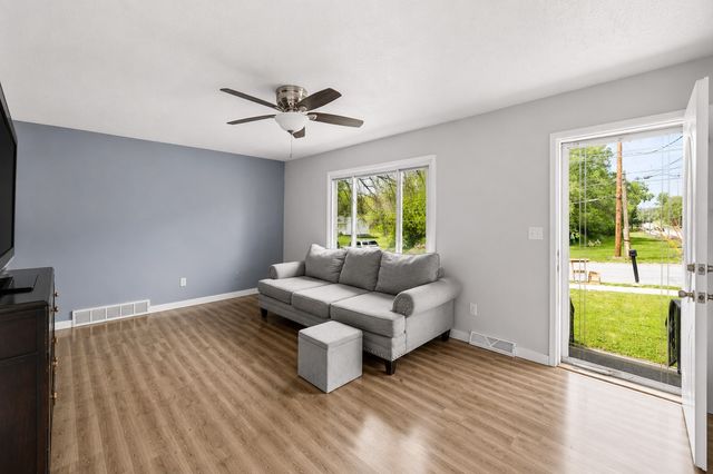 439 E Porter Avenue, Des Moines, IA 50315