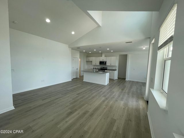 8656 Weekend Drive, Panama City Beach, FL 32413