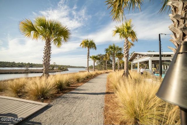 8656 Weekend Drive, Panama City Beach, FL 32413
