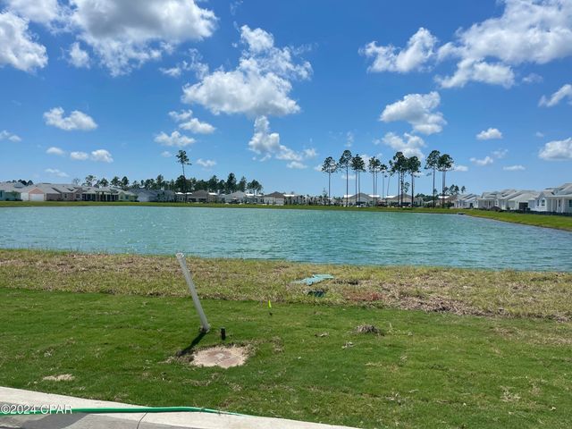 8656 Weekend Drive, Panama City Beach, FL 32413