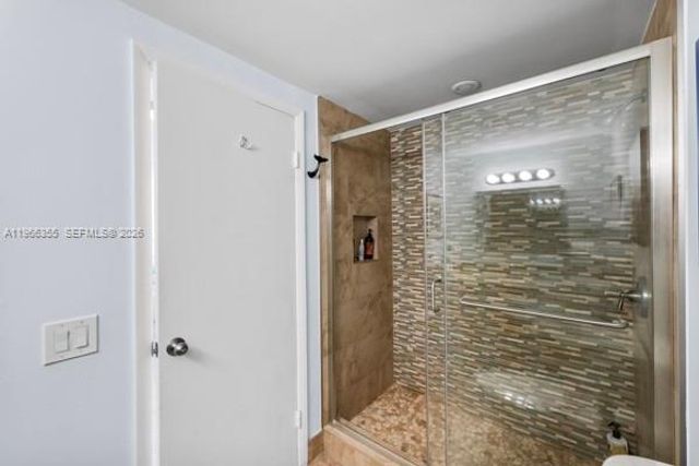 3850 Washington St 910, Hollywood, FL 33021