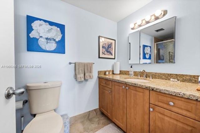 3850 Washington St 910, Hollywood, FL 33021