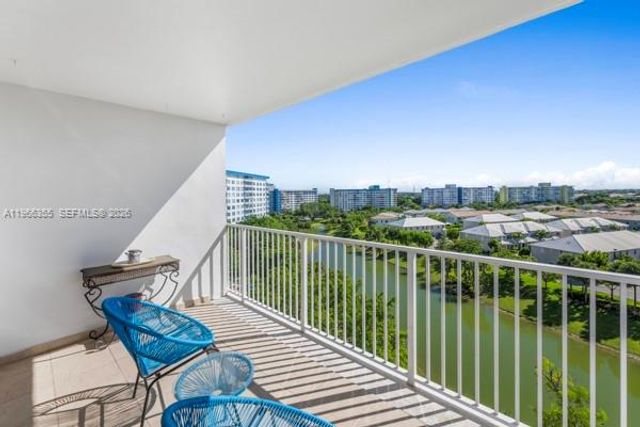 3850 Washington St 910, Hollywood, FL 33021