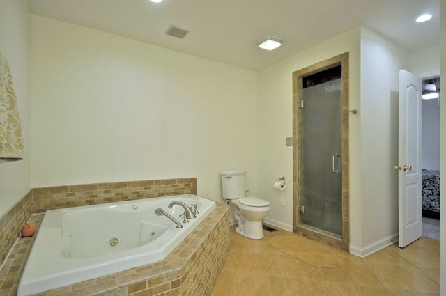 3484 BROOKFIELD DR, Clarksville, TN 37043
