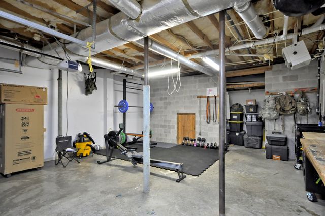 3484 BROOKFIELD DR, Clarksville, TN 37043