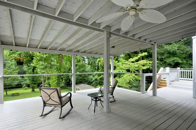 3484 BROOKFIELD DR, Clarksville, TN 37043