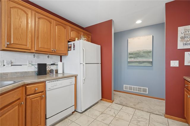 2805 38th Avenue SW, Cedar Rapids, IA 52404