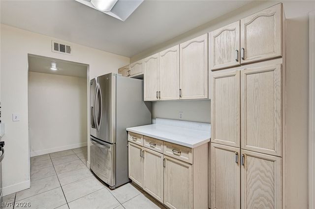 7926 Lisa Dawn Avenue, Las Vegas, NV 89147