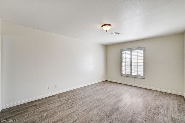 7926 Lisa Dawn Avenue, Las Vegas, NV 89147