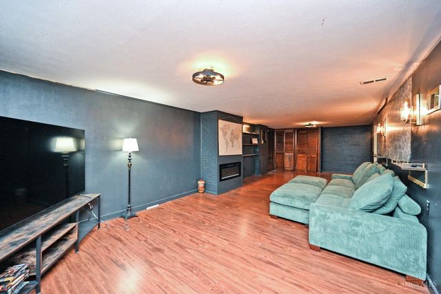 4043 Beavercreek Circle, Sharonville, OH 45241