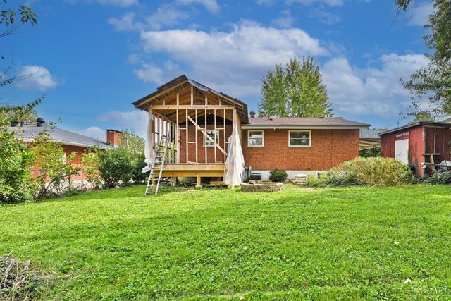 4043 Beavercreek Circle, Sharonville, OH 45241